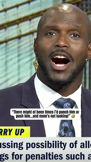 The McCourty twins were tussling 🥊