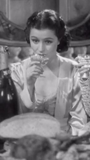 Turner Classic Movies on Instagram: "Margaret Lockwood as proto-feminist heroine Iris Henderson in Alfred Hitchcock’s penultimate British film THE LADY VANISHES (‘38). The film became the most successful British film of its time. The success helped Hitchcock negotiate the best possible deal in Hollywood."