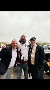 What an amazing village Upton on the wirral is...Really enjoyed today. Showing what is important to us...big thanks to Upton for the best welcome. #uptononwirral #remembrance #ww1 #ww2 #bikers #community #lestweforget #chrishargreaves | Chris Hargreaves