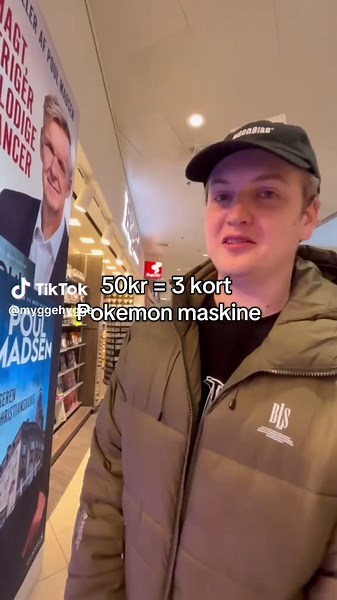 Prøver Pokemon maskine #dansk #pokemon #fyp #myggehygge