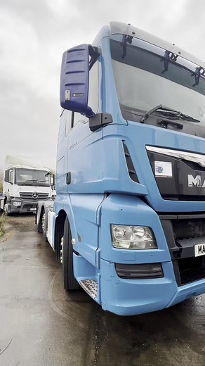 Get back on the road with this: 2015 #MAN #TGX 26.440 *EURO 6* XLX 6X2 TRACTOR UNIT – MA15 VFY £6,650 View the full details, pictures and walk around video on our website 🔗 link in bio | Walker Movements Ltd