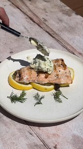 Simple and easy, grilled lemon dill salmon is a quick weekday meal. How to Make @elisebauer’s Grilled Lemon Dill Salmon Ingredients 4 (6-ounce) salmon fillets or steaks, preferably skin-onKosher salt2 tablespoons extra virgin olive oil, plus more to wipe down the grill1/4 cup unsalted butter, room temperature2 teaspoons chopped fresh dill1 thinly sliced lemon, for garnish Method Remove the salmon from the refrigerator and sprinkle a little salt over it. Let it sit at room temperature while you p