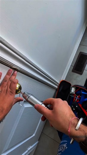 Himanshu Dhiman on Instagram: "Another day, another successful unlock 🔓 Call 437-996-9349"