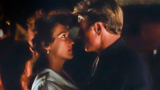 Denys and Karen shoot the lioness (Robert Redford & Meryl Streep scene) - Out of Africa