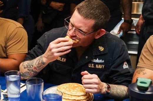 6 Training Tips from Competitive Eaters for Your Veterans Day Free Food Marathon