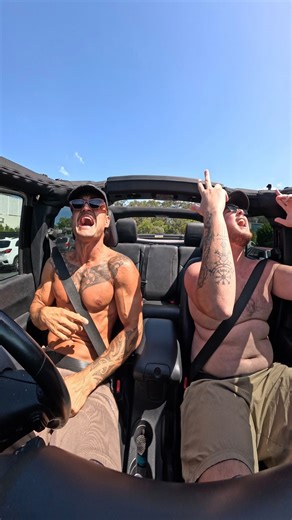 23K views · 380 reactions | When your favourite jam comes on.  #carkaraoke #music #friends | Jeep Speech | Facebook