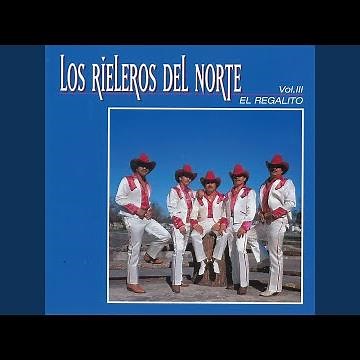 En la Puerta de Esa Casa