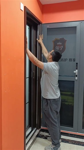 Actual installation photos of the screen door - it folds up to save space#mosquito #scre #qiangning