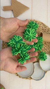 Turn Simple Materials Into a Cute Christmas Tree 🎄 | Easy DIY