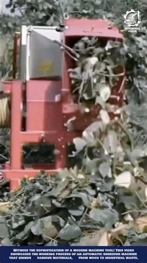 Working with a powerful tree chopper machine #machineinnovation