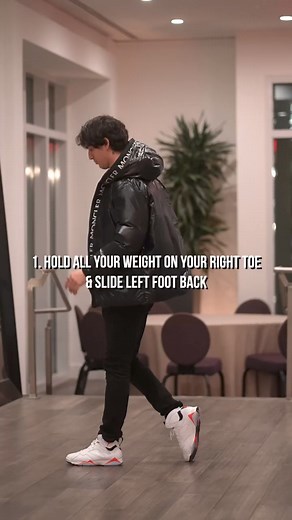 How to Moonwalk #tutorial ｜ Javierr Romero ｜ Michael Jackson · Billie Jean | Javierr Romero | Facebook