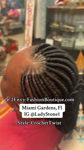 Crochet Twist Styles: Miami Gardens Inspiration