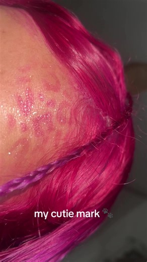 Express Your Style with Messy Hair Tips