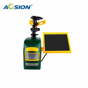 [Hot Item] Garden Solar Sprinkler with Dog Cat Bird Pigeon Repeller Pest Control Device