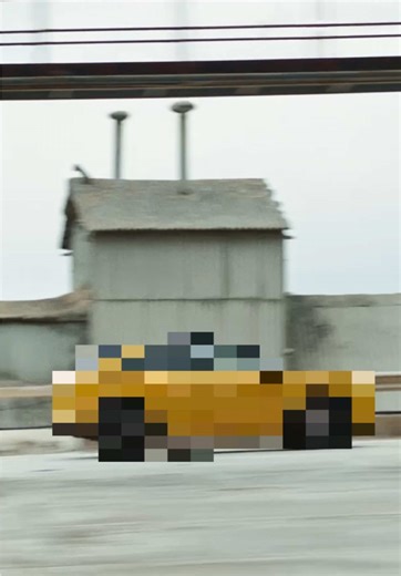 Non segue la strada. La domina. Sta arrivando Nuovo T-Roc: next level SUV. Design sportivo, anima ibrida. #Volkswagen #NuovoTRoc