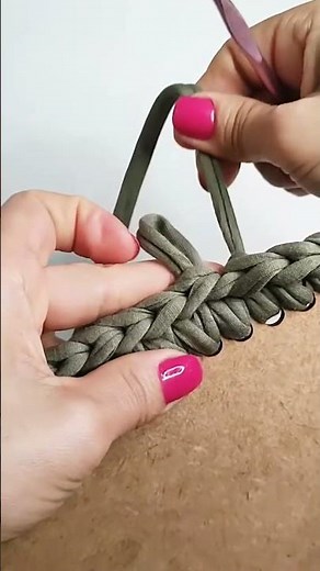 how to make a crochet tray