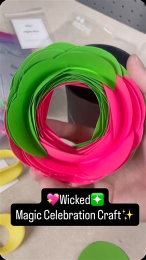 Here is a sneak peak at the craft we’ll be doing for the Wicked Craft Event on November 15 & 22nd!!!! I’m so excited to see everyone in their pink and green, and make a craft together to commemorate this special weekend 🥳💖❇️ Use the link in my bio to register for your spot!! | Blossom, Arts & Crafts