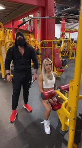 889K views · 7.8K reactions | Gym Etiquette: Correcting Form | Robertfrank615 | Facebook