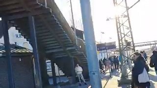 德铁流利朗读HTML代码