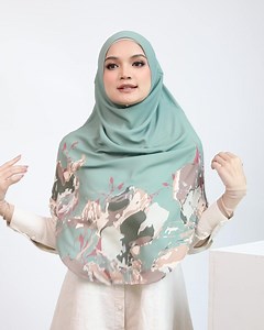 1.8K reactions · 312 shares | TUTORIAL - TUDUNG SARUNG AWNING MACAM...