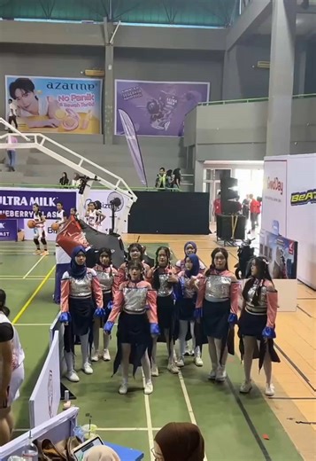 Modern Dance Performance by DBL in Palembang