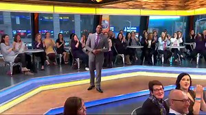 Demi Lovato, Joe Manganiello dish on 'Smurfs'