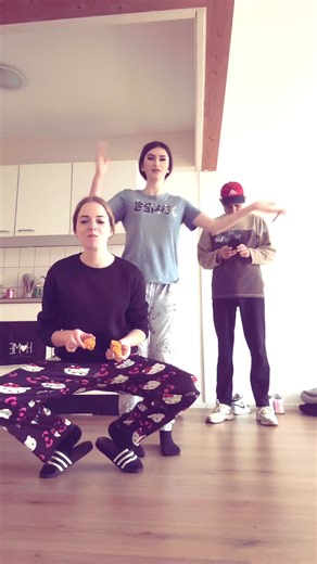 Video's van yk.0433 (@yk.0433) met original sound - erixk 🦦