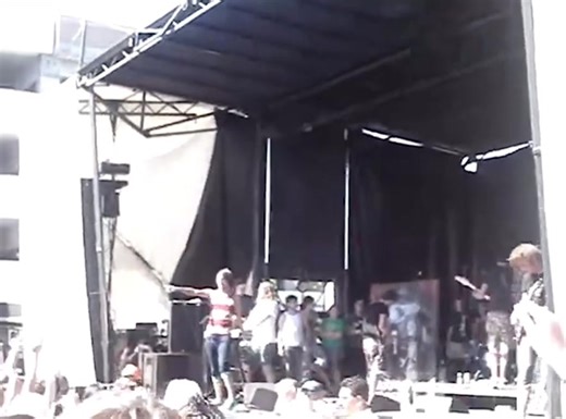 @Chiodos @ WARPED TOUR in 2007 #myspace #myspacedays #breakdown #ogmosh #warpedtour