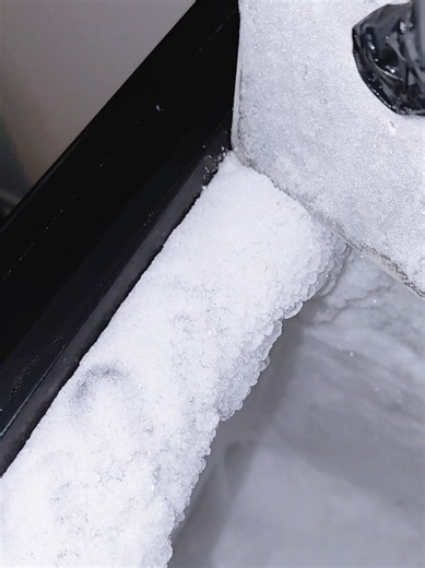 How to Fix Frozen Edges on Hair Extensions Fast