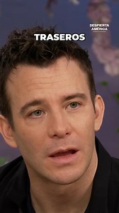 Querido lector, esta autora tiene la respuesta a la duda más ardiente 🔥🍑 Despierta America, de lunes a viernes 7A/6C por Univision. #DespiertaAmerica #Bridgerton #LukeThompson #BenedictBridgerton #Netflix #Clippeo | Despierta America