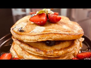 How to make soft and pillowy pancakes at home without a mixer
