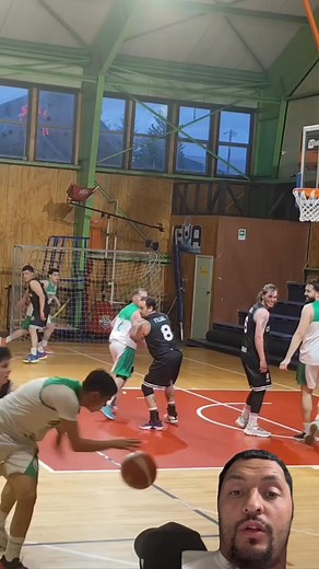 When coach get on you about getting through screens | The Internet Hooper