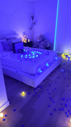 Dhru | beauty • fashion • life on Instagram: "guess who’s getting lucky tonight😌😂no but actually…my husband asked me to be his Valentine and it melts me every single time. i walked in thinking he was taking a nap and instead there he was standing looking way too proud of himself for pulling it off. and i immediately forgot how to act🥹 but here’s the part that hit deeper…the little girl in me who once accepted the bare minimum? she’s smiling so big right now. bcs effort feels different when yo