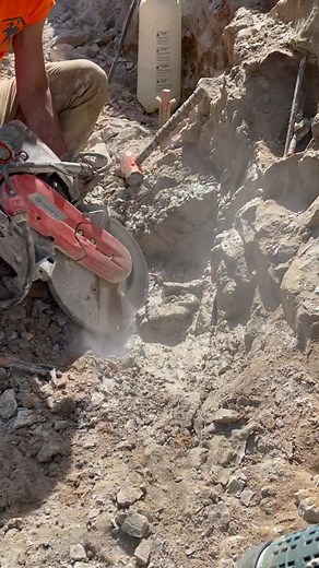 Exploring Herkimer Diamond Mountain and Self-Collecting Dirty Minerals