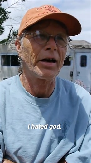 Homeless man lost everything after his divorce. | Invisible People