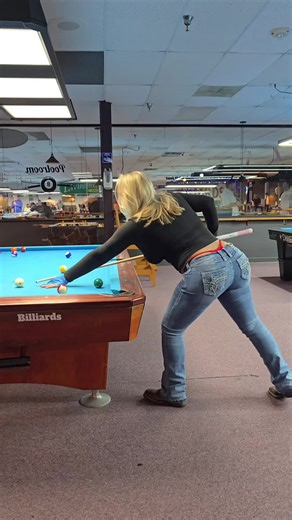 Tips for Enjoying Pool Games at a Bar