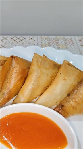 Crispy Paneer Veg Samosa Recipe | Soulful Zaiqa
