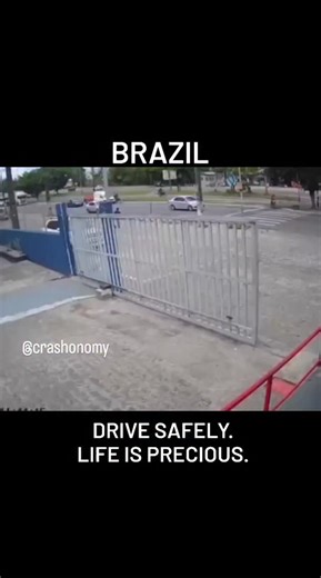 Drive Safely. on Instagram: "Truck Loses Control on BR-101 A truck lost control on BR-101, in front of FACIG University, and crashed into a car before slamming into the institution’s gate. The incident was captured by security cameras. Traffic was partially disrupted, and so far there is no official information on injuries or victims. Authorities are investigating the cause. #BR101 #Brazil #TruckAccident #TrafficAccident #CCTV BreakingNews RoadSafety"