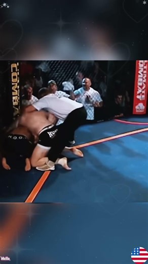 Boxer vs referee #mma ,#ufc