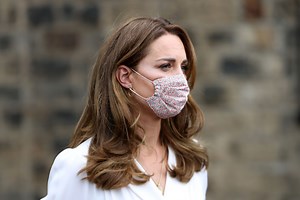 The Duchess of Cambridge wears face mask to visit Sheffield charity