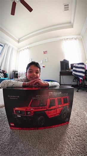 Update: Its 2891 pieces. As a lifelong G-Wagon fan and owner, watching him build this truly made me smile. My 7 year old completed an 18 LEGO G550 in just 2 days; one of the hardest LEGO sets to build, with over 42,000 pieces, and something considered almost impossible for a child his age. I recorded a timelapse of the entire build so this memory stays with me forever !!! #fyp #nepali #nepaliinusa #nepaliintexas #lego