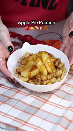 My spin on the Canadian Classic! Apple Pie Poutine. Try it out, tag me! @mccaincanada let’s work together 😂🫶 #applepie #poutine #canadian #easyrecipe #fallrecipe
