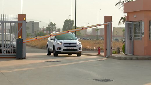 Avec plus de 50 succursales au Maroc, Auto Hall s’engage à vous offrir un service de qualité en mobilisant un panel de ressources adapté à vos besoins en matière de: ✅ Réparation de la carrosserie ✅ Peinture et Lustrage ✅ Pièces de rechange ✅ Entretien rapide Votre satisfaction est notre priorité. Privilégiez votre tranquillité en optant pour une extension de garantie de votre véhicule allant jusqu’à 5 ans en plus de la garantie constructeur ! Rendez-vous chez le leader du service automobile au