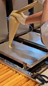 1.6M views · 8.6K reactions | What kind of this? Street food at Beijing | DeerBunnyเค้กโฮมเมด | Facebook