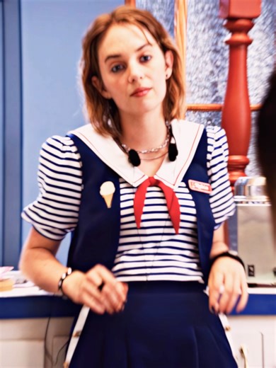 Iconic Moments of Robin Buckley in Stranger Things