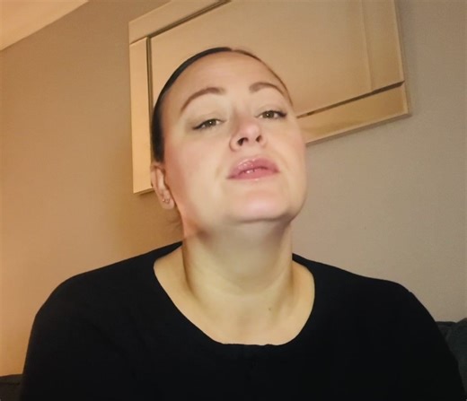 Nothing Compares 2 U Cover Performance