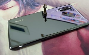 想起啥说啥系列-华为P30据说搭载部分鸿蒙内核的EMUI10个人超级深度体验！