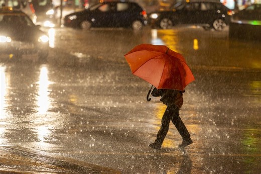 Soaking rain Thursday sets up Toronto's warmest weekend of 2026