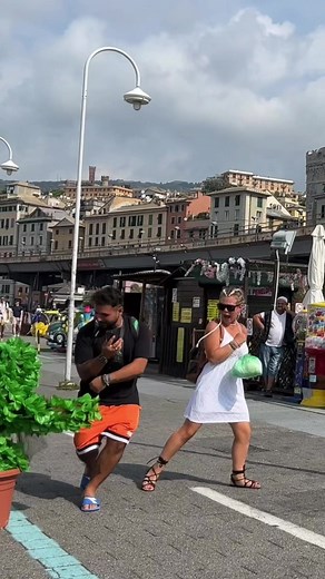 Italians reacting to bushman prank in Italy #bushman #prankvideo #fun #funny #genova | Zamonination1