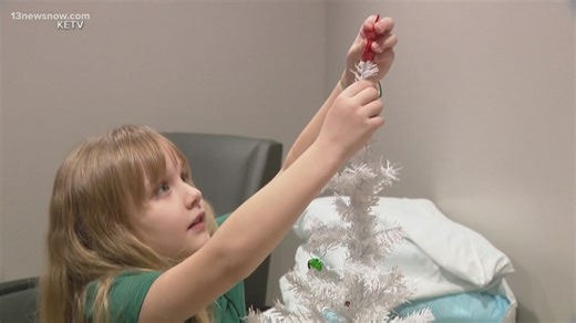 1st-grader spreads holiday cheer, inspires community